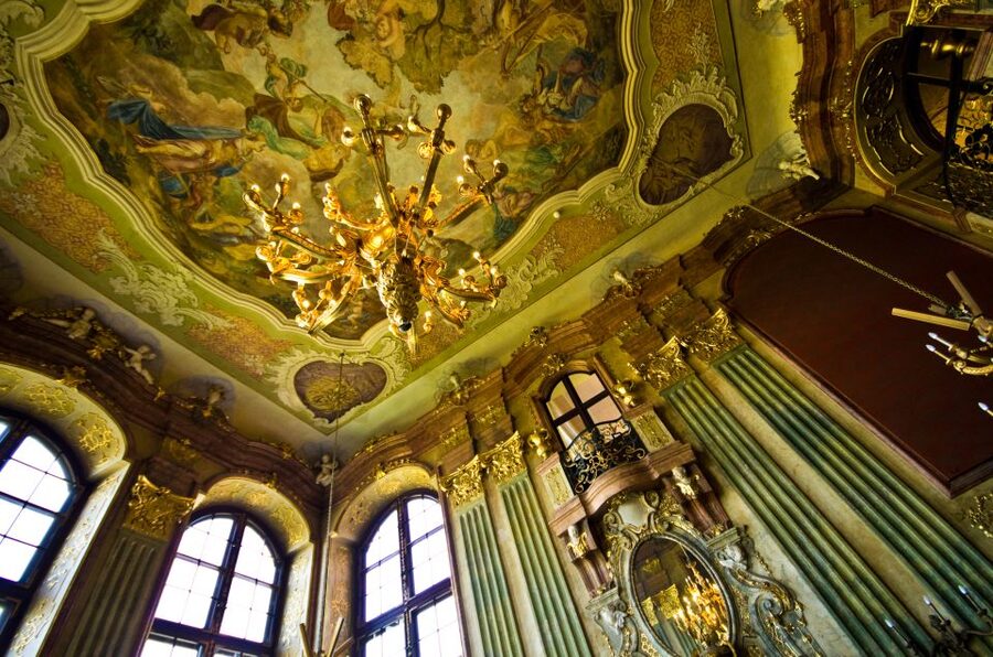 Wroclaw: Lower Silesia, Ksiaz Castle & Church of Peace Tour - What the six-hour schedule feels like