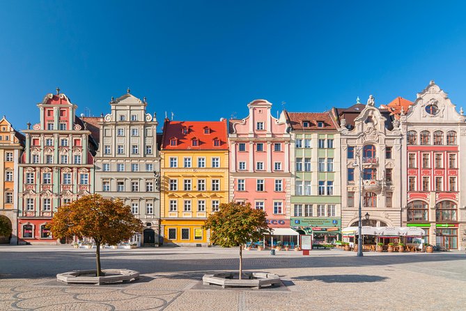 Wroclaw Old Town Guided Walking Tour - Starting beneath Wroclaw’s late Gothic City Hall