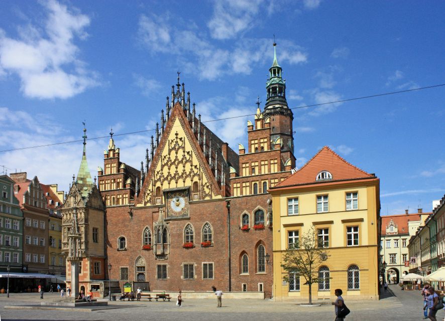 Wroclaw: Old Town Highlights Private Walking Tour - How much value do you get for $103?