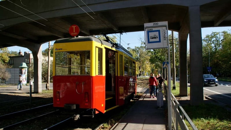 Wroclaw: Private Tour by smal Historic Tram (1,5h, 16 seats) - The Jewish Quarter And Ostrów Tumski