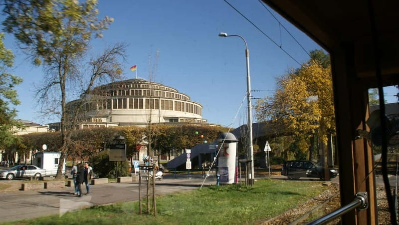 Wroclaw: Private Tour by smal Historic Tram (1,5h, 16 seats) - What The Private Format Really Adds