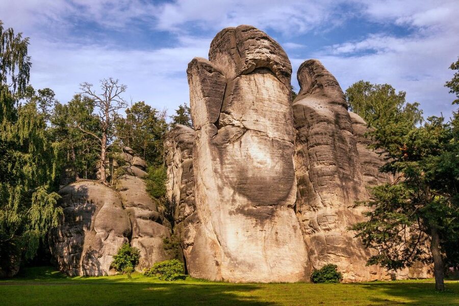 Wrocław to Rock City in Adrspach and Project Riese day trip - What this Wrocław day trip actually covers