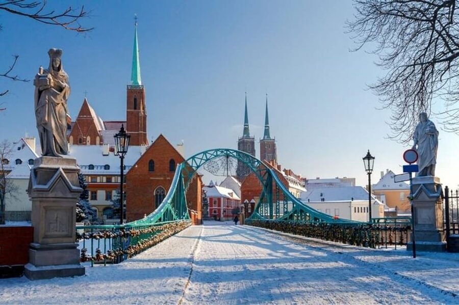 Wroclaw : Walking Custom Tour with a Local Guide - Timing, pickup, and getting around