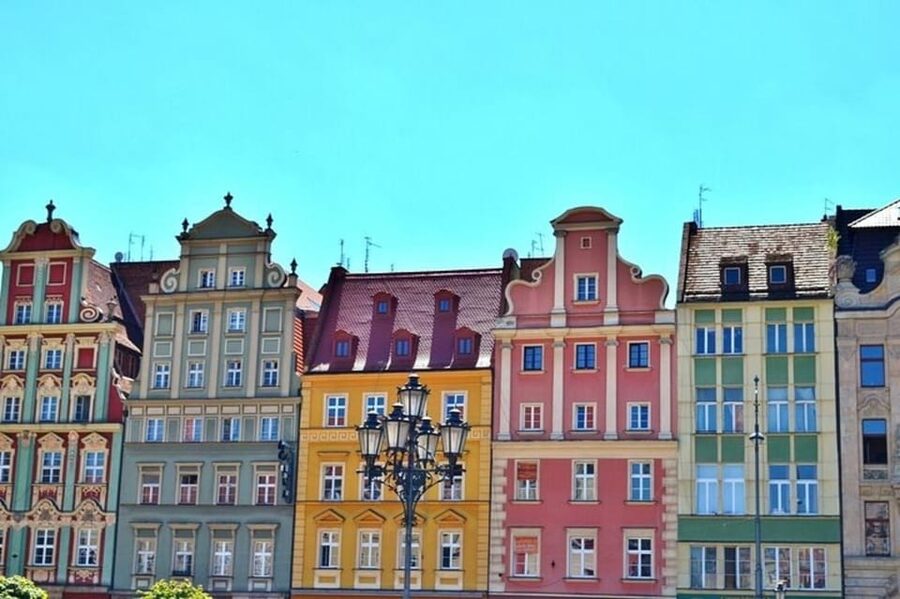 Wroclaw : Walking Custom Tour with a Local Guide - Languages and group style