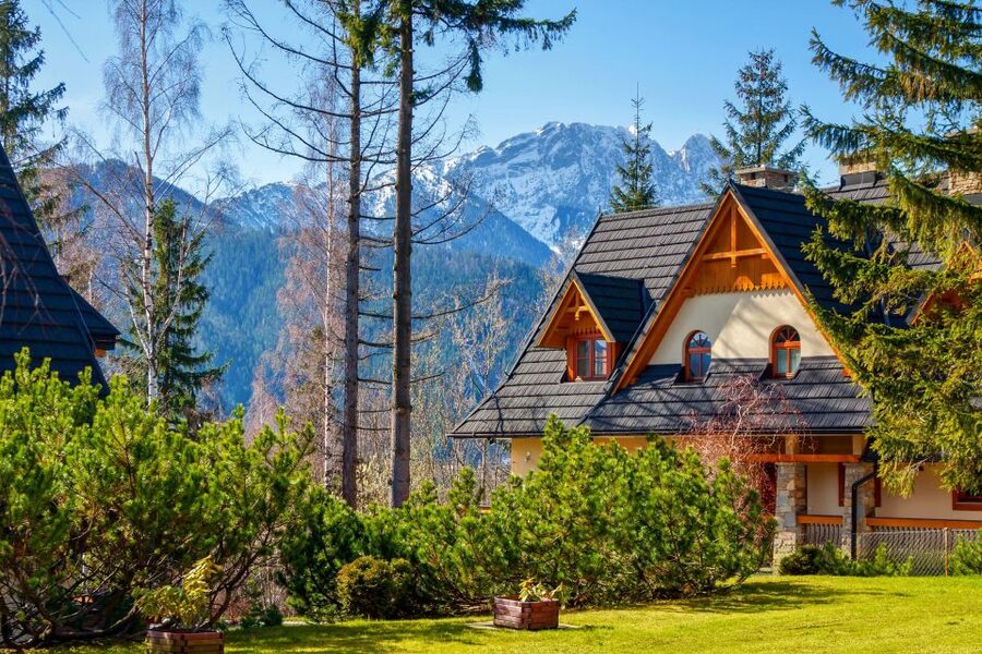 Zakopane and Chocholow Thermal Baths Tour from Krakow - Who will enjoy this Zakopane tour most?