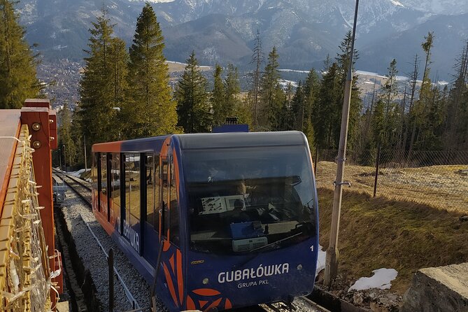 Zakopane and Hot Baths Private Tour from Krakow with tickets - Why pair Zakopane with Chochołowskie thermal baths?