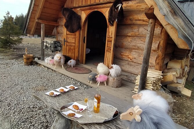 Zakopane and Hot Baths Private Tour from Krakow with tickets - Chochołów wooden village and highland food