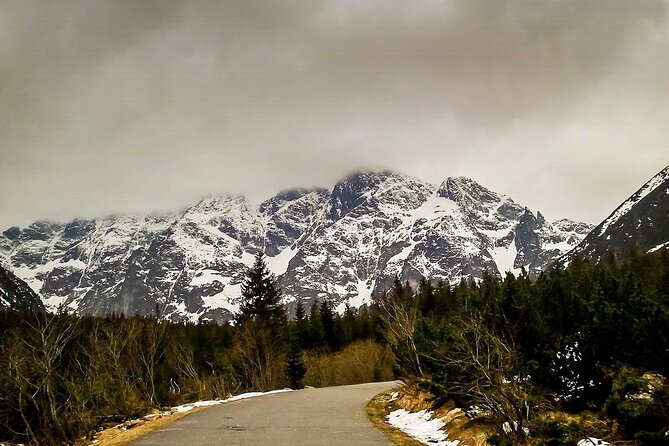 Zakopane & Gubalowka Funicular - Private Winter Tour from Krakow - Gubalowka funicular and the best viewpoint