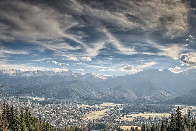 Zakopane Guided Tour or Thermal Baths with Transfer from Krakow - Jaszczurówka Chapel and Zakopane Style