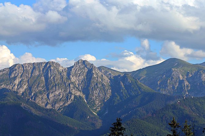Zakopane private tour from Krakow with Thermal Baths - Chochołów’s wooden houses and highlander traditions