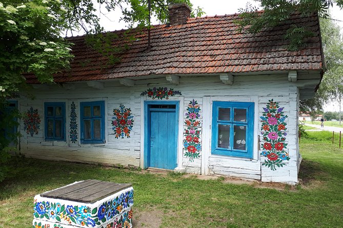 Zalipie Private Tour from Krakow The Painted Village - First stop: 90 minutes among Zalipie’s painted cottages