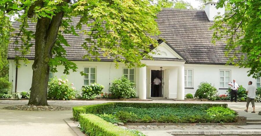 Zelazowa Wola: Frederic Chopin Half-Day Private Tour - The drive from Warsaw sets the stage
